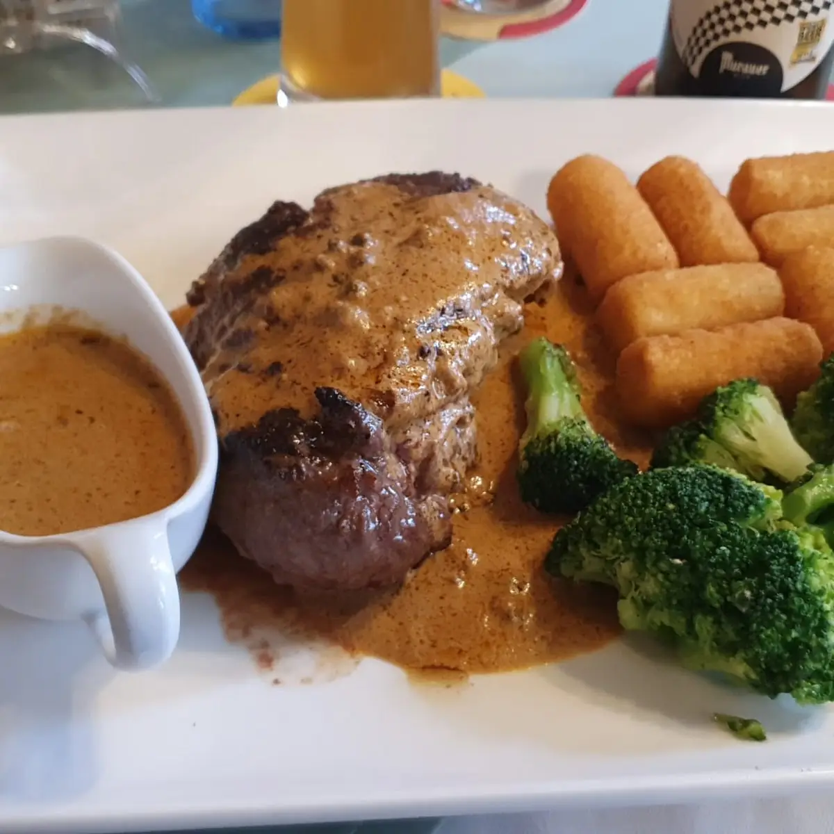 Pfeffersteak In Rahmsoße