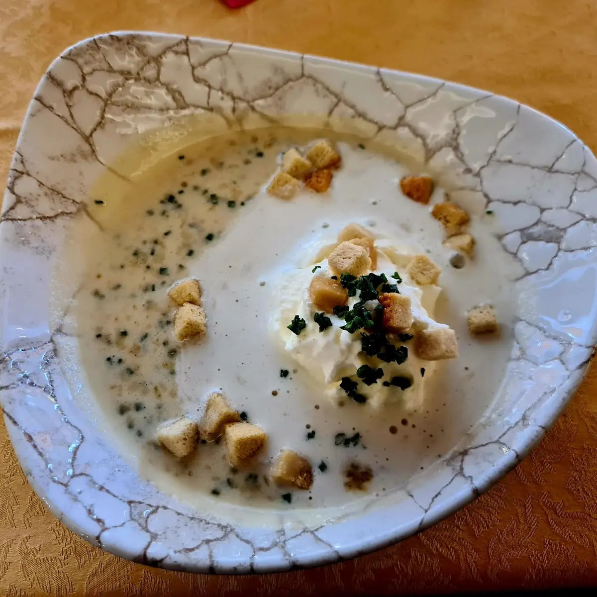 Knoblauchcremesuppe