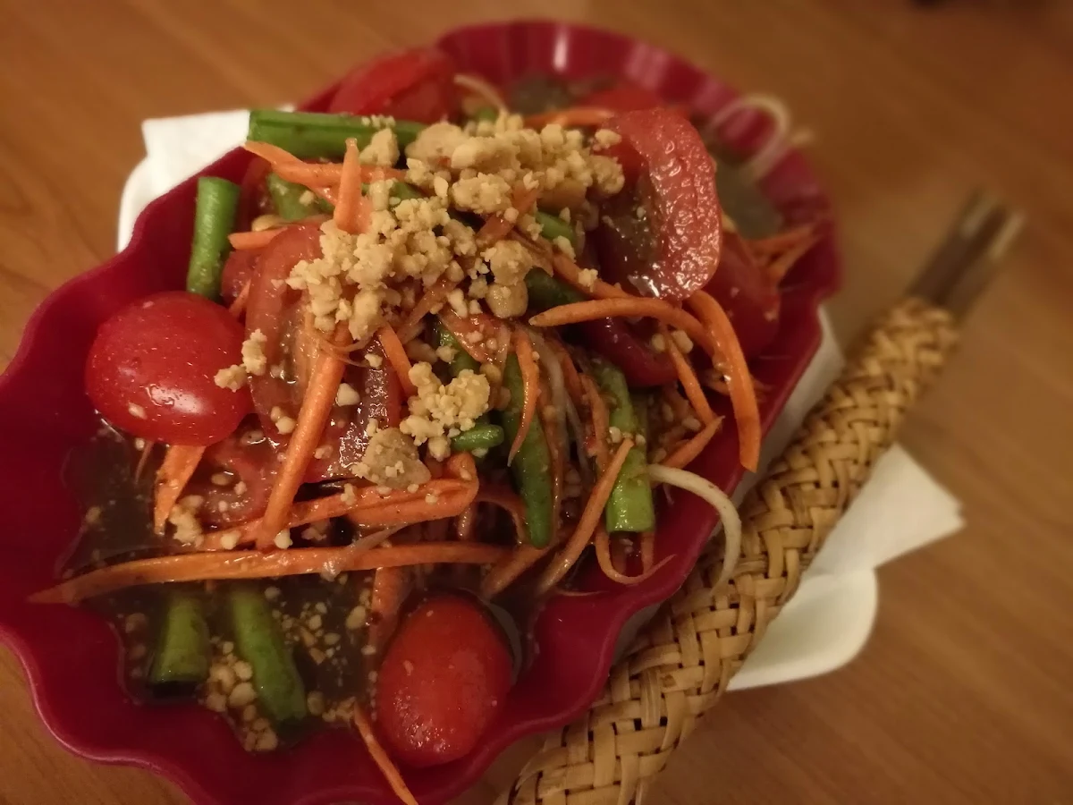 Som Tam Thai