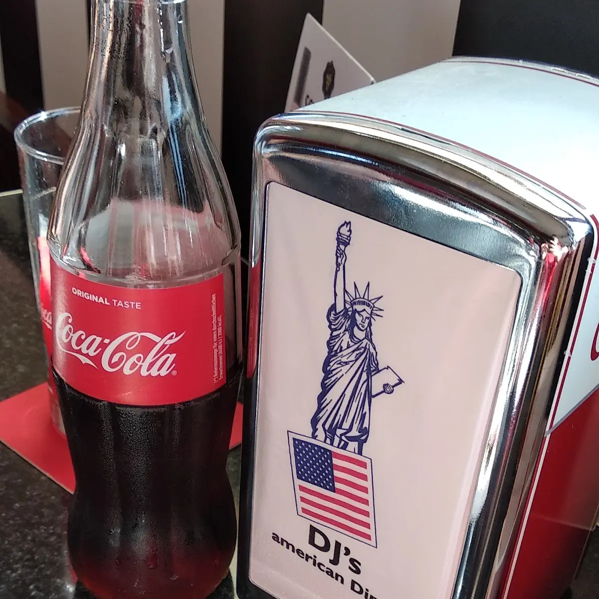 Cola