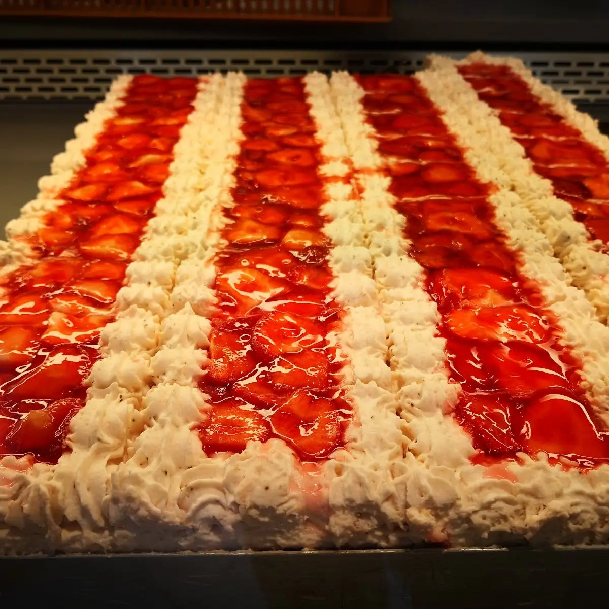 Erdbeerschnitte
