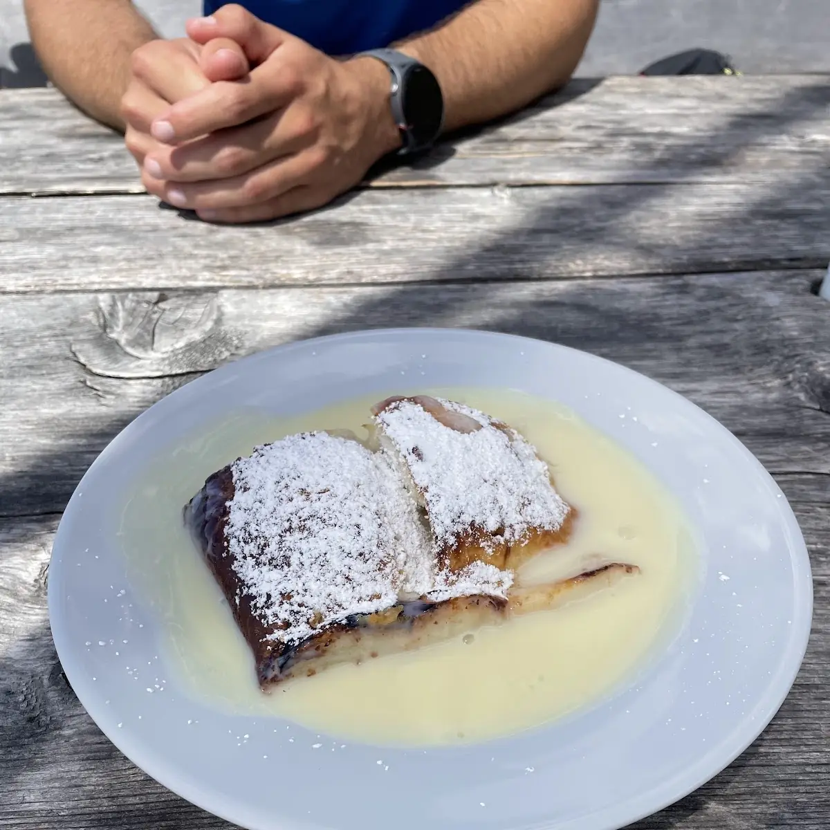 Apfelstrudel With Vanilla Sauce
