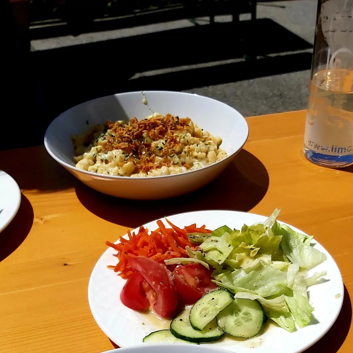Spinatknödel Mit Salatteller