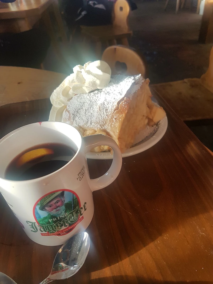 Apffelstrudel Un Gluewin