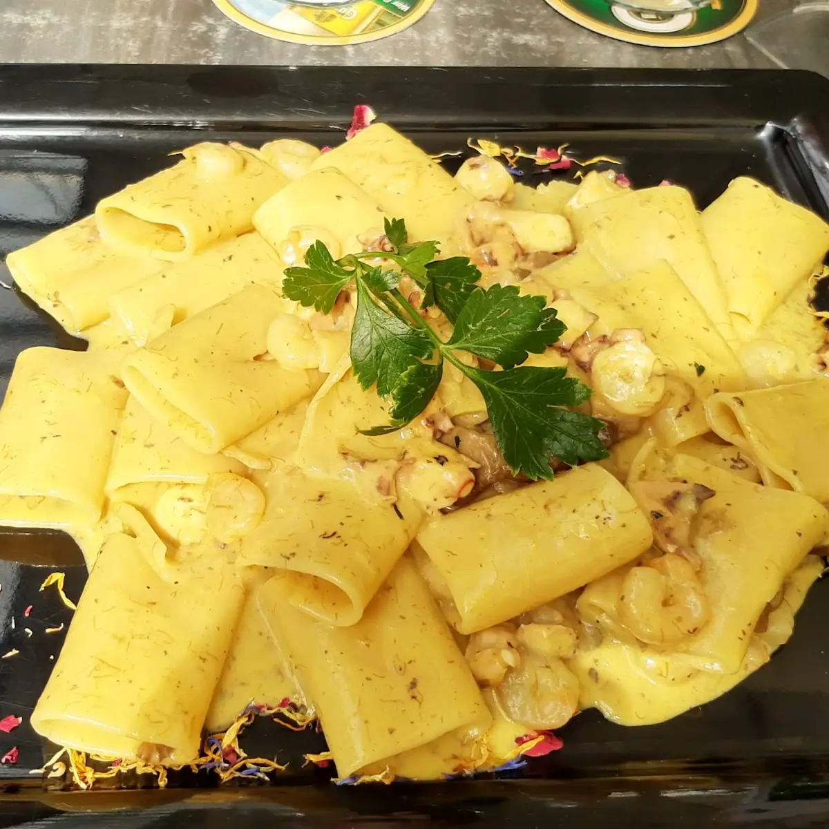 Mezze Maniche Rigate Dela Casa