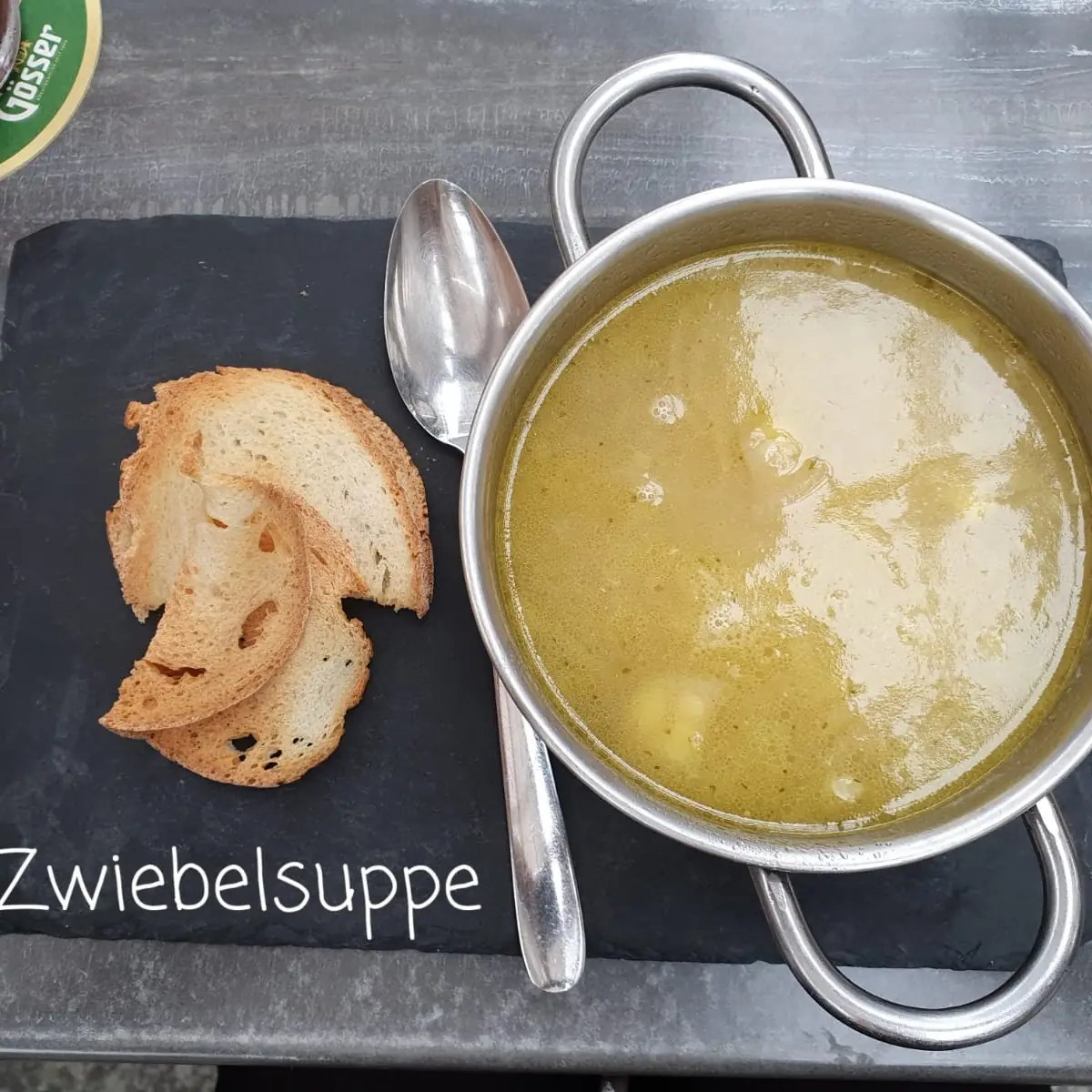 Zwiebelsuppe