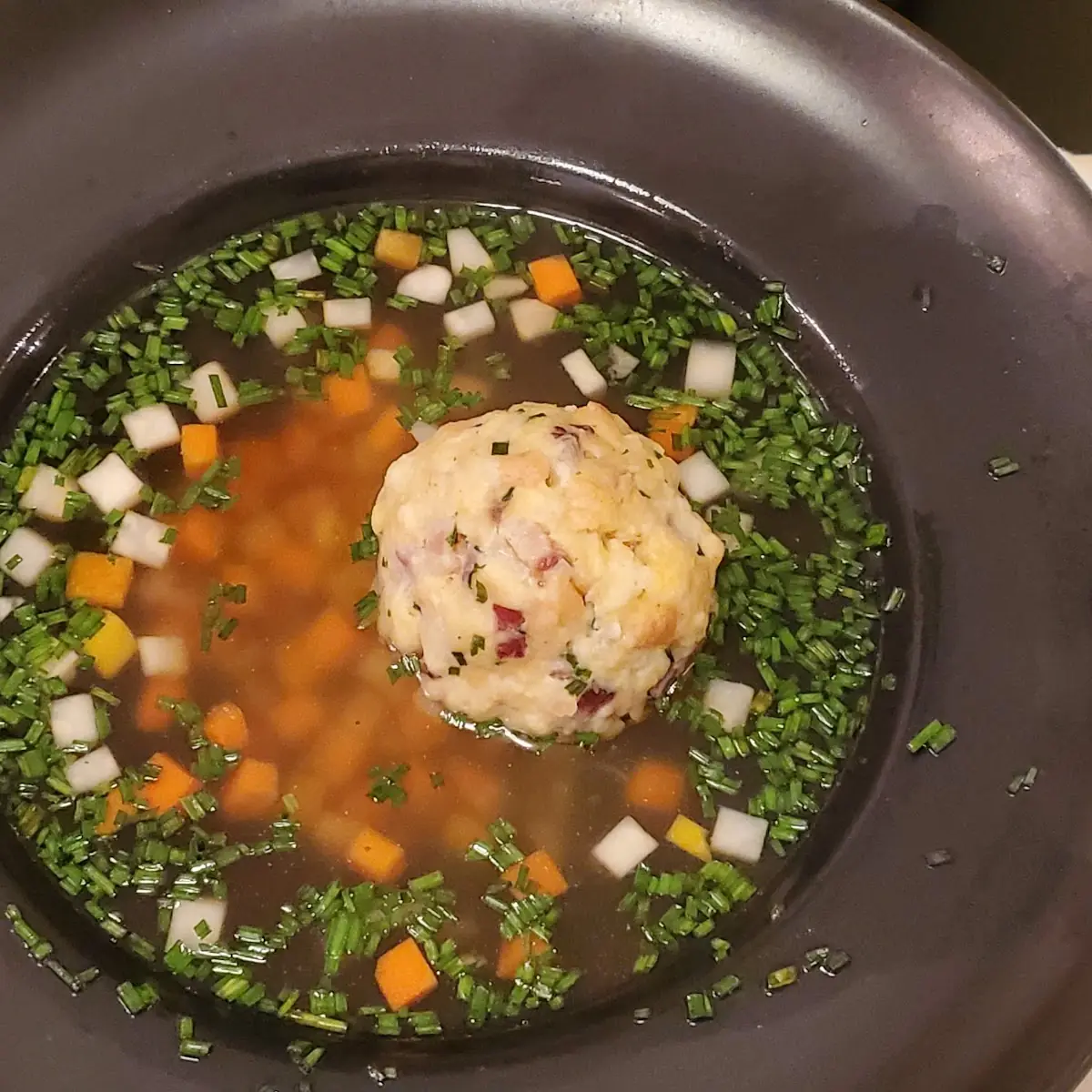 Speckknödelsuppe