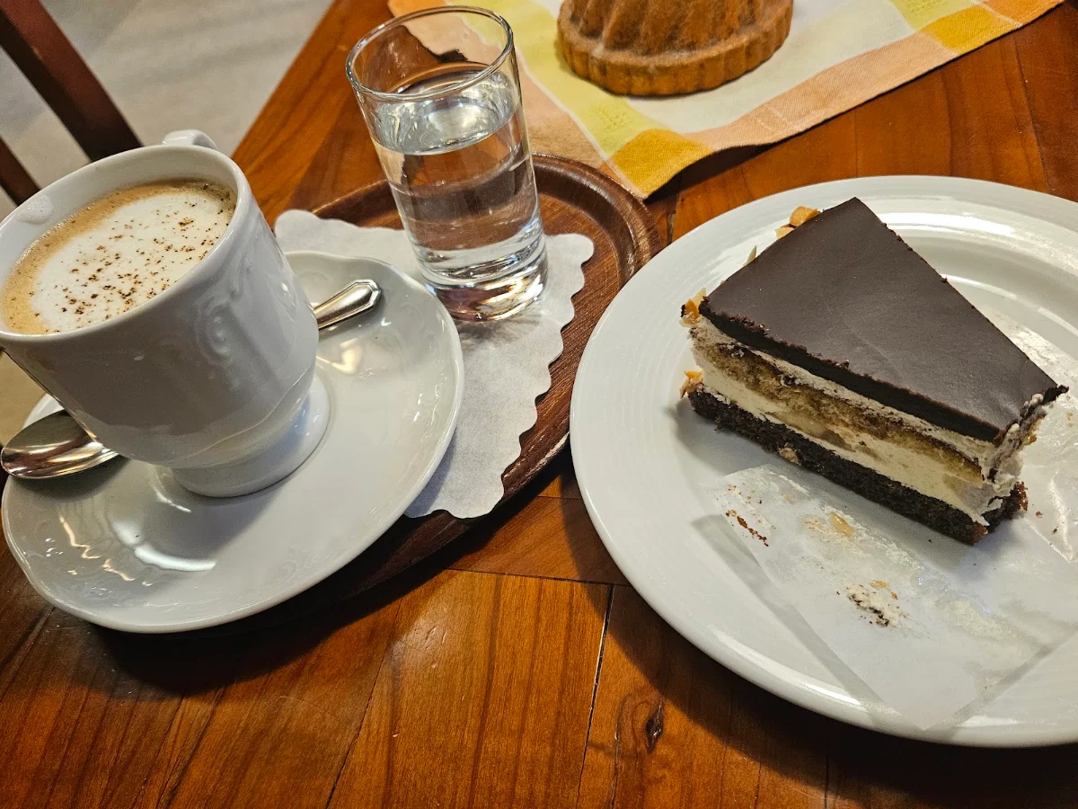 Bananentorte Und Kaffee
