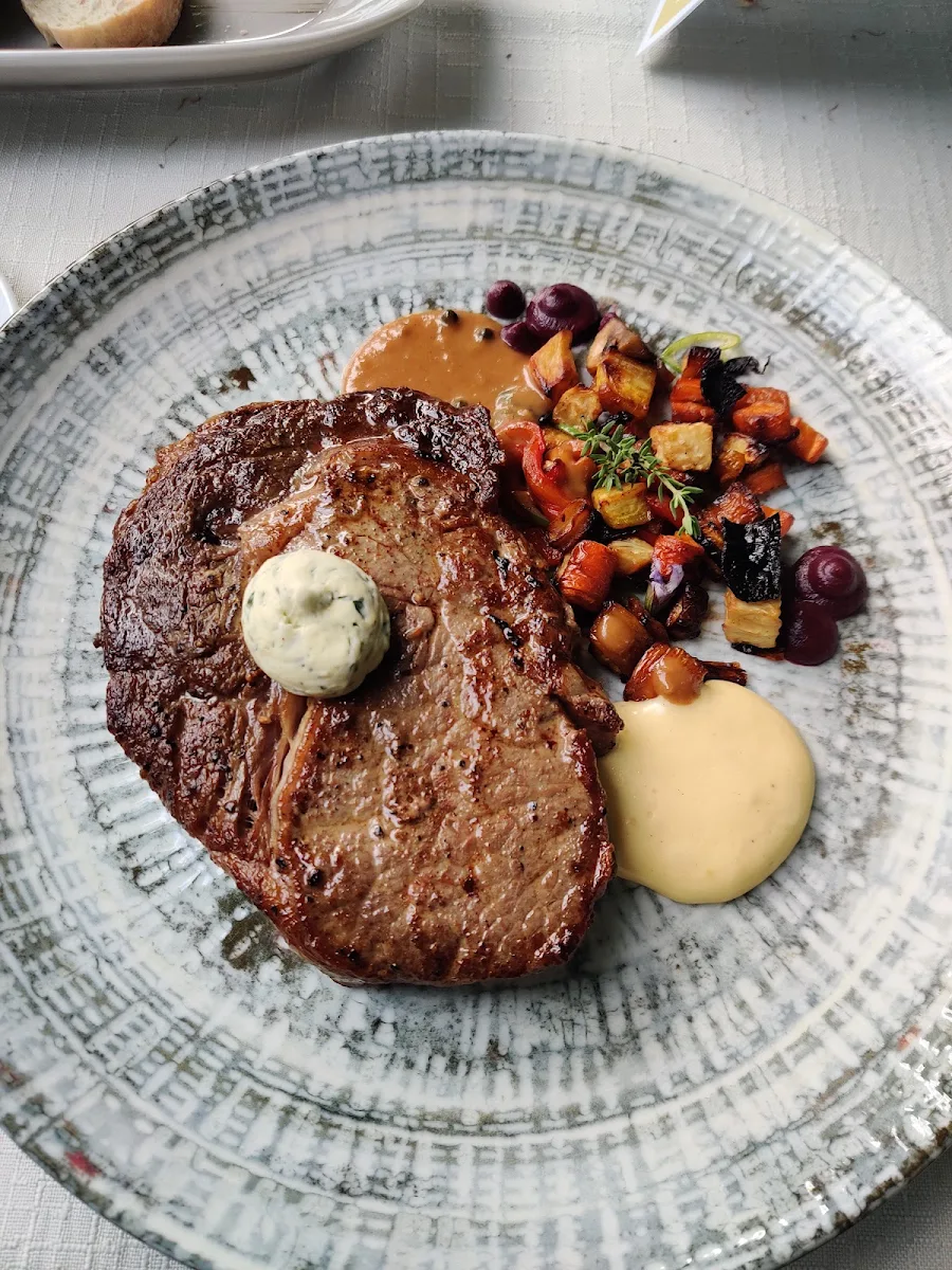 Highlights, Metzgerladal Stumm