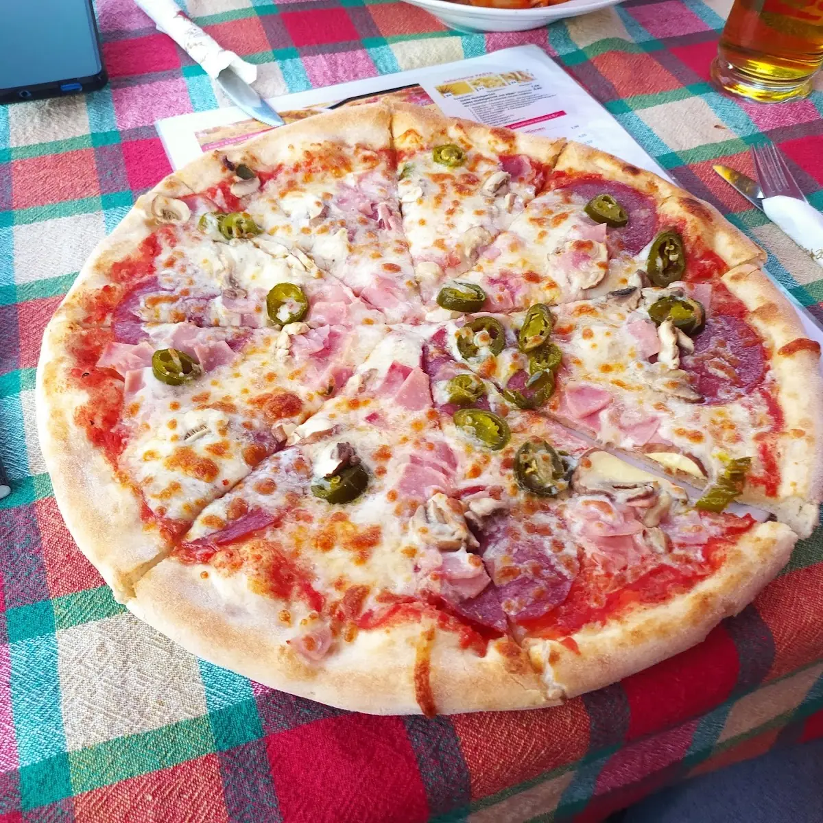 Salami Pizza M Jalapenos