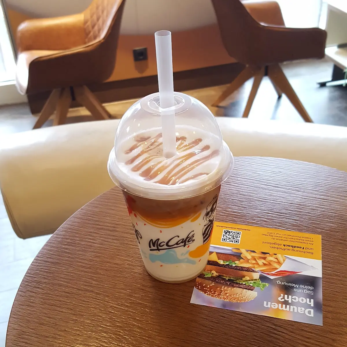 Iced Caramel Latte Macchiato