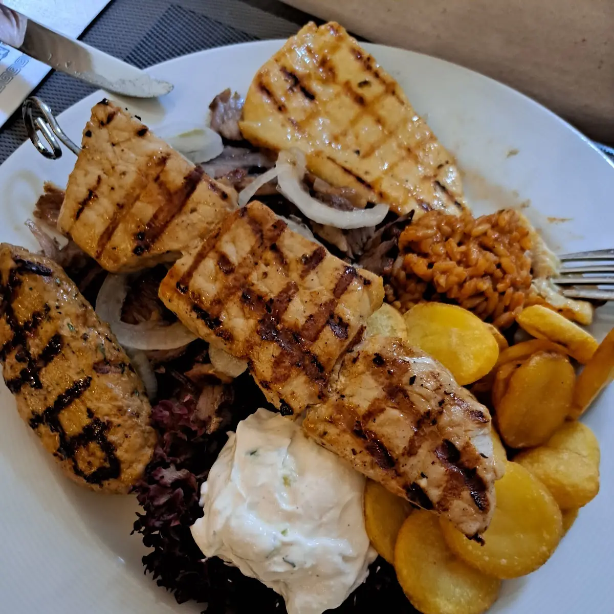 Bifteki Gyros Pfanne