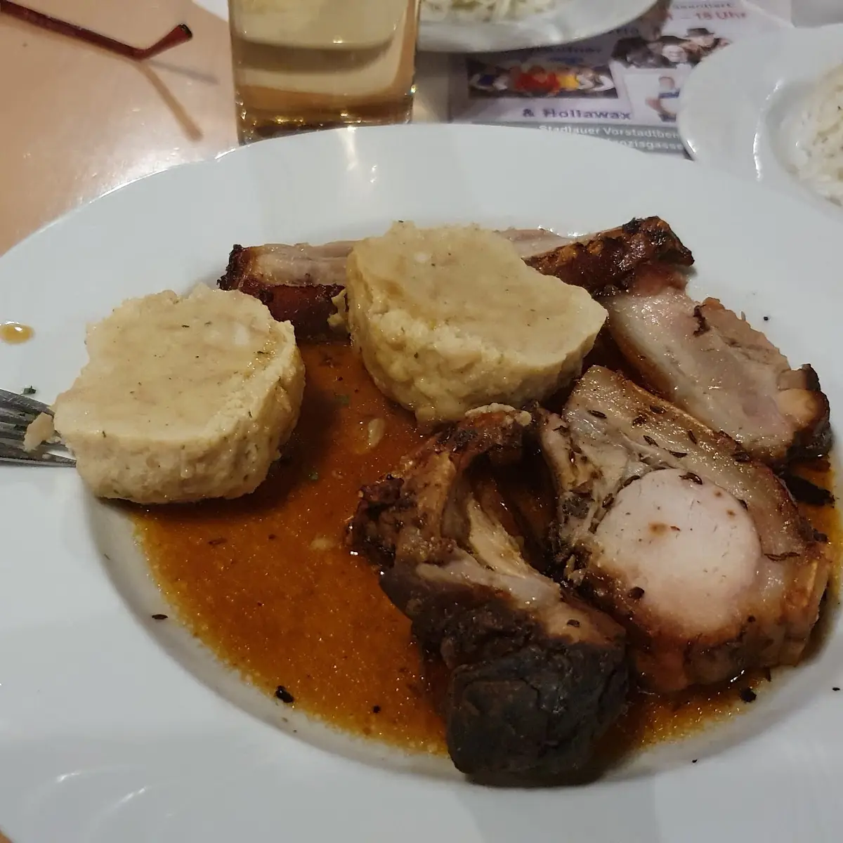 Schweinsbraten Mit Knödel