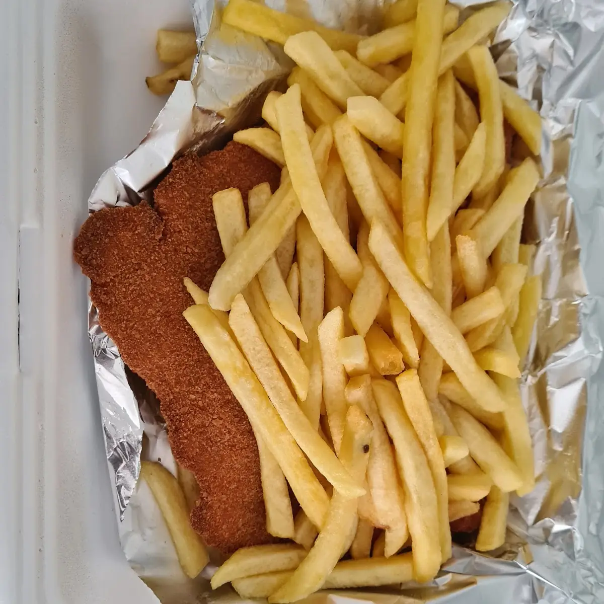 Cordon Bleu Mit Pommes