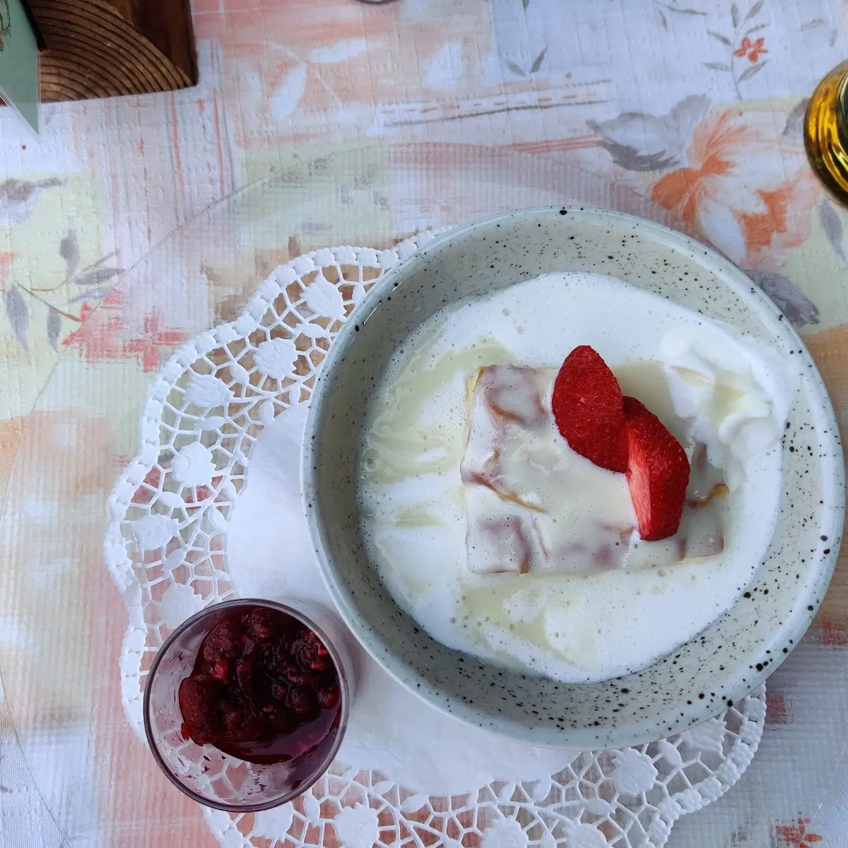 Milchrahmstrudel