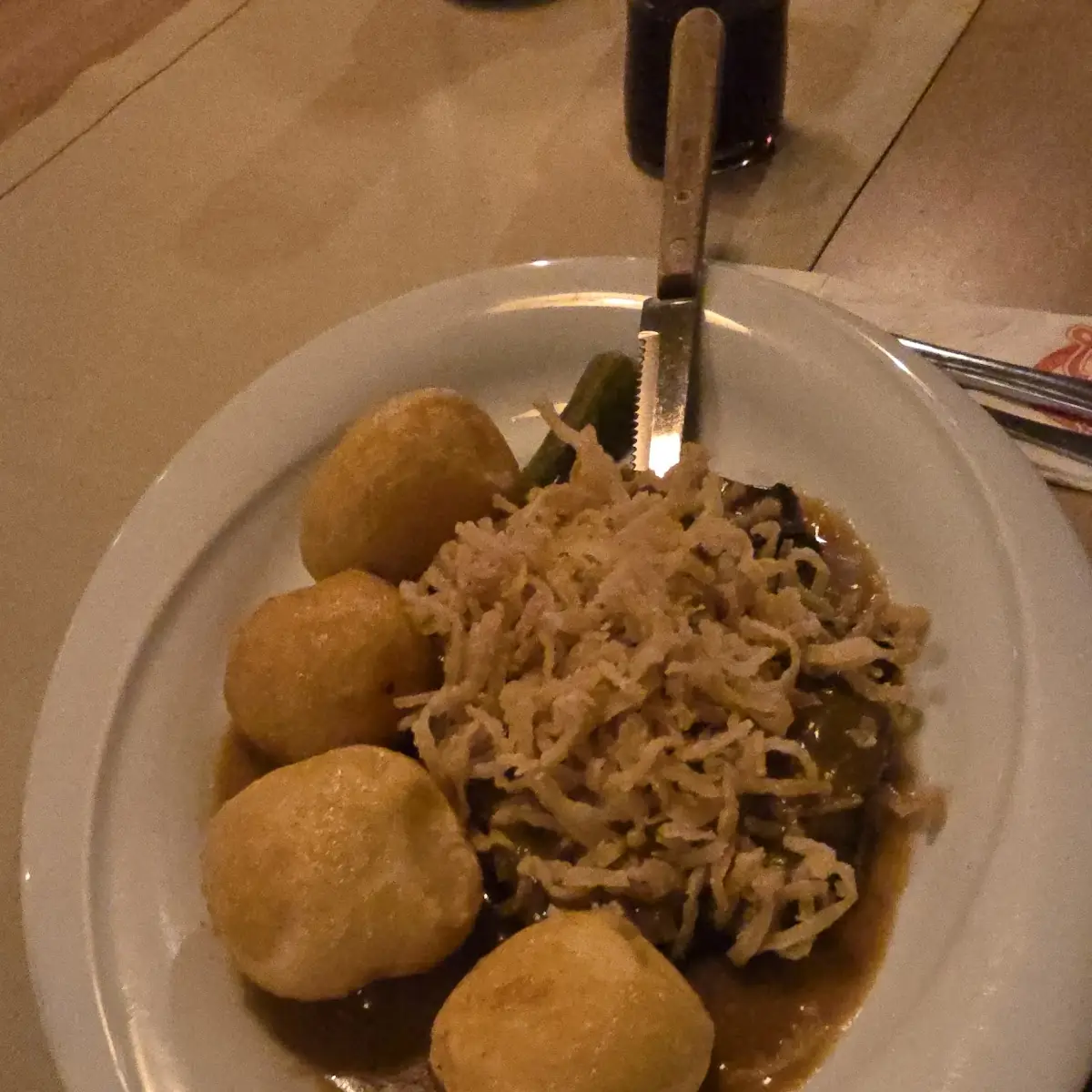 Zwiebelrostbraten Mit Bratkartoffeln