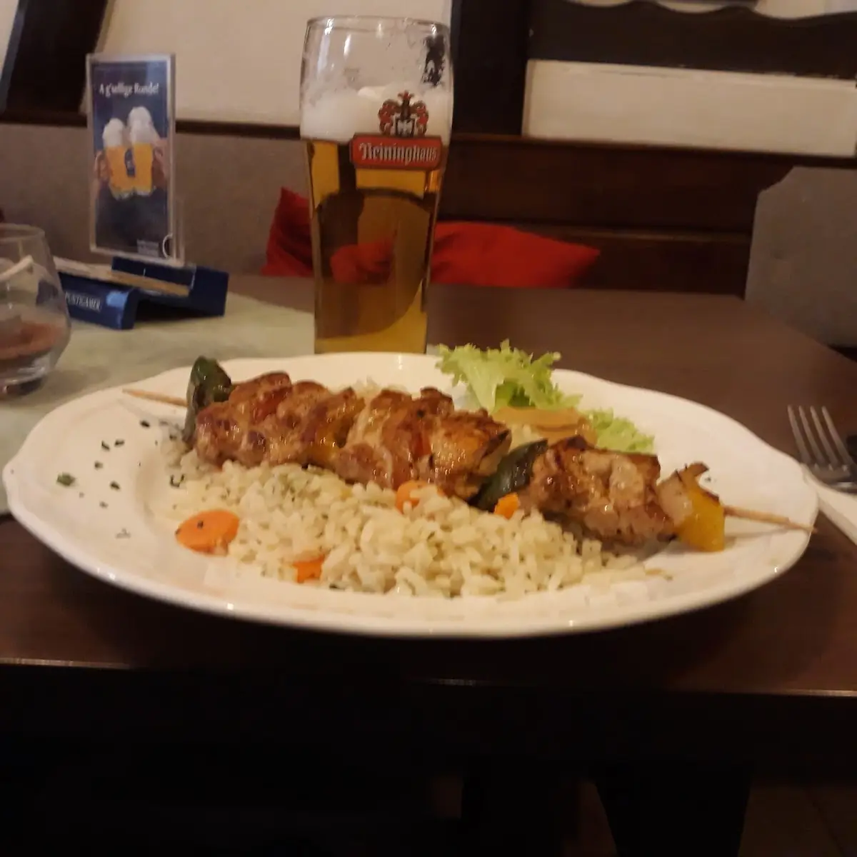 Putenspiess Auf Gemüsereis, Reselstube