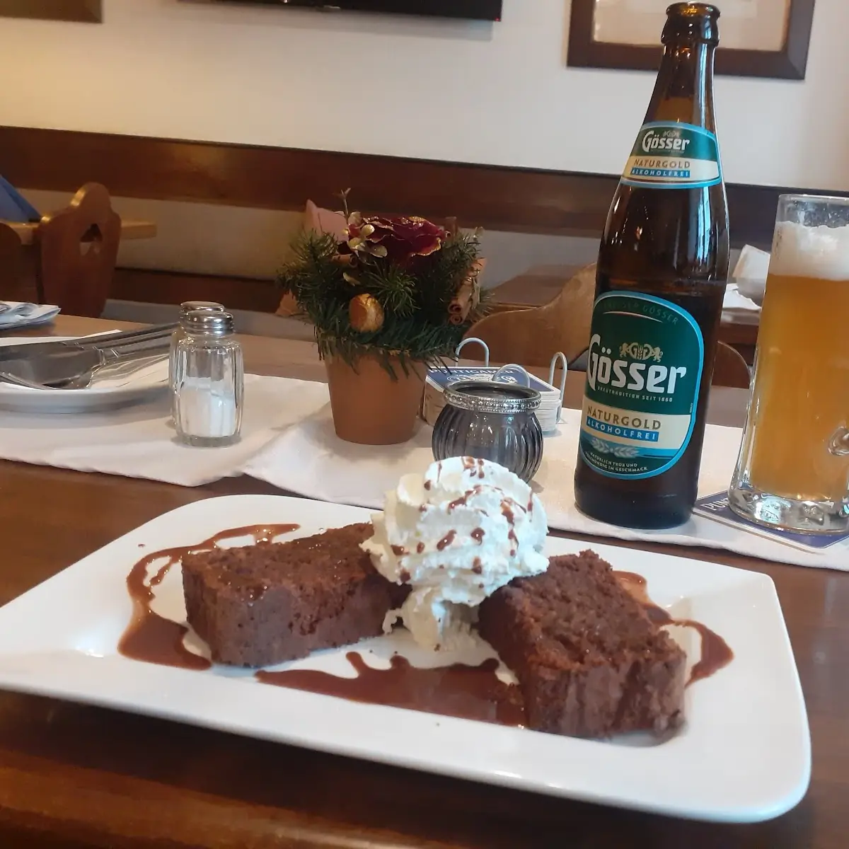 Rehrücken Mit Schlag, Reselstube