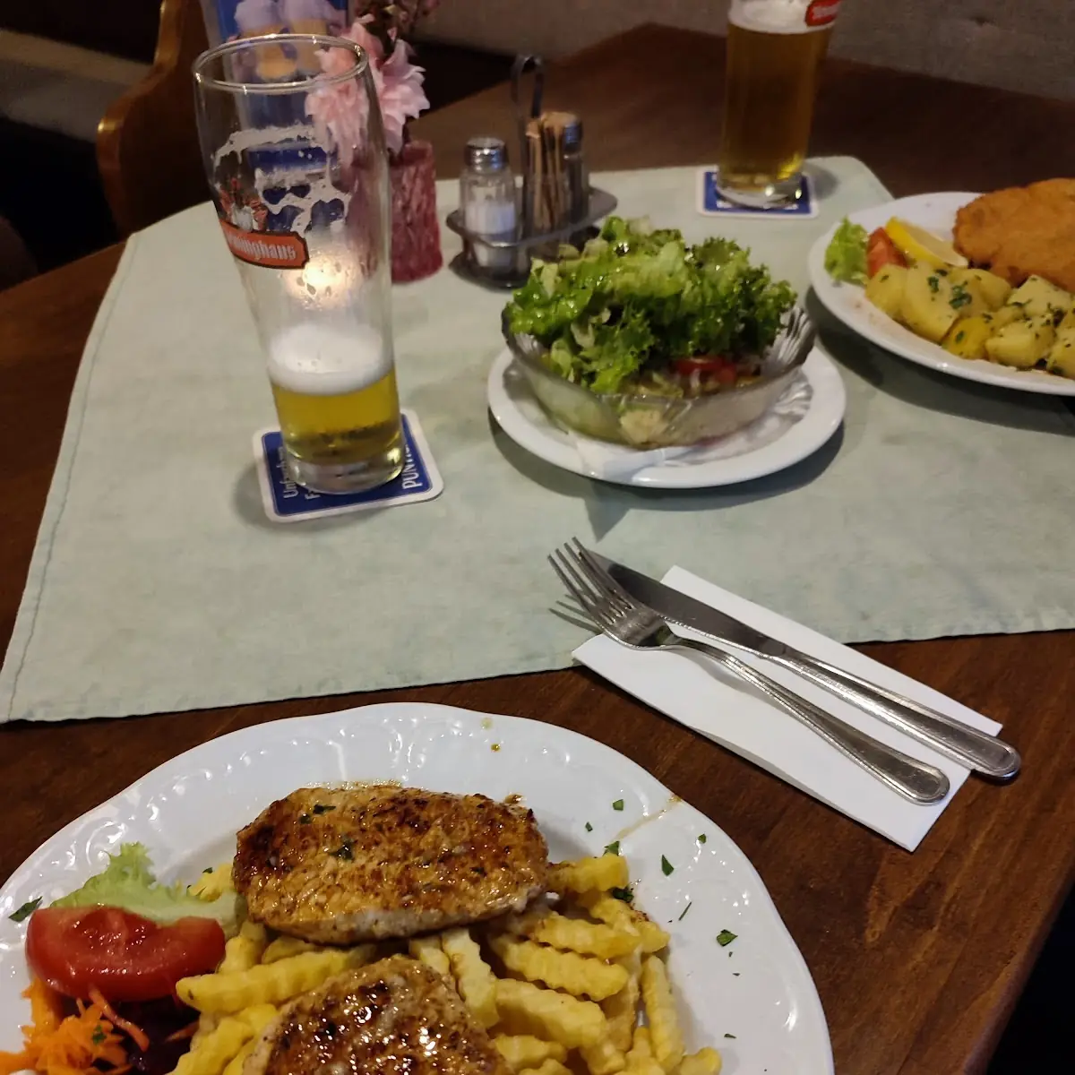 Schweinskotelette Vom Grill, Reselstube