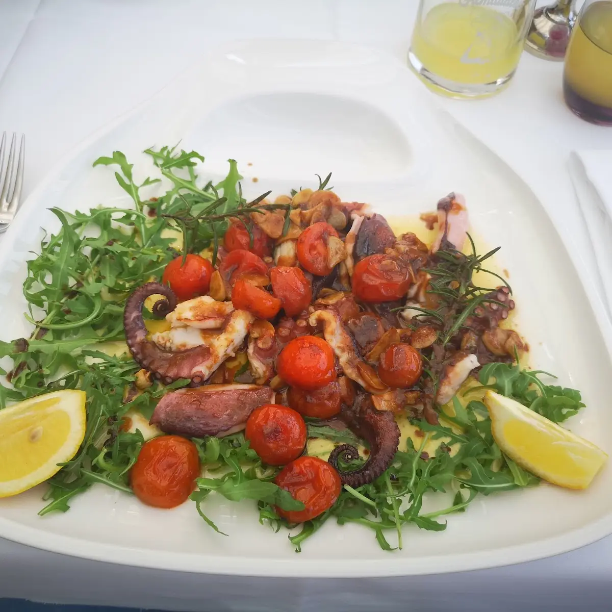 Oktopus Vom Grill, Piccola Italia