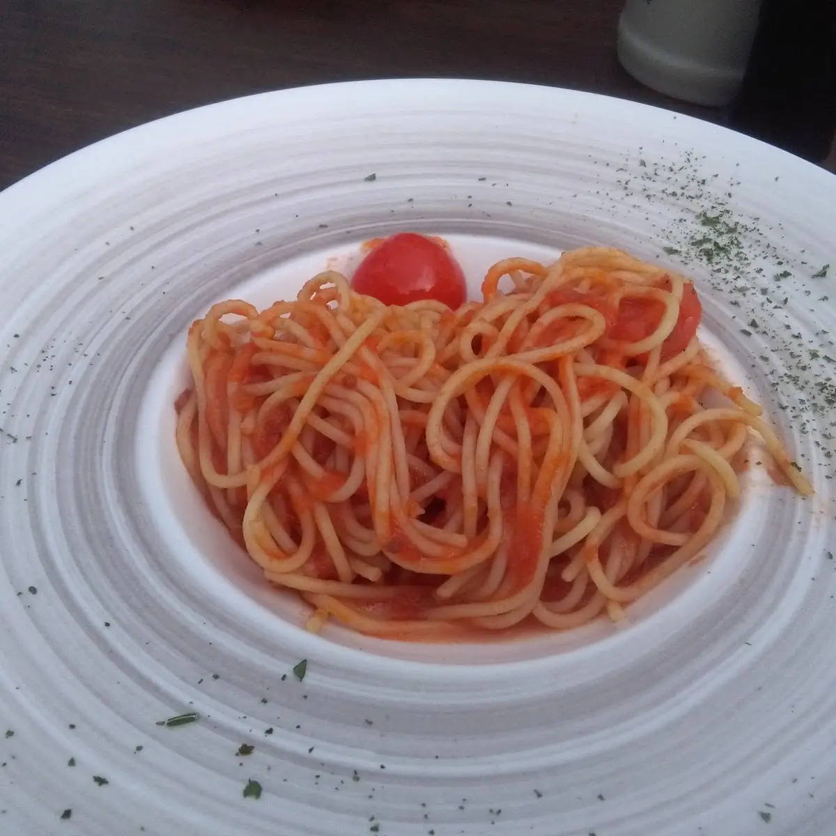 Spaghetti Al Pomodoro, Piccola Italia