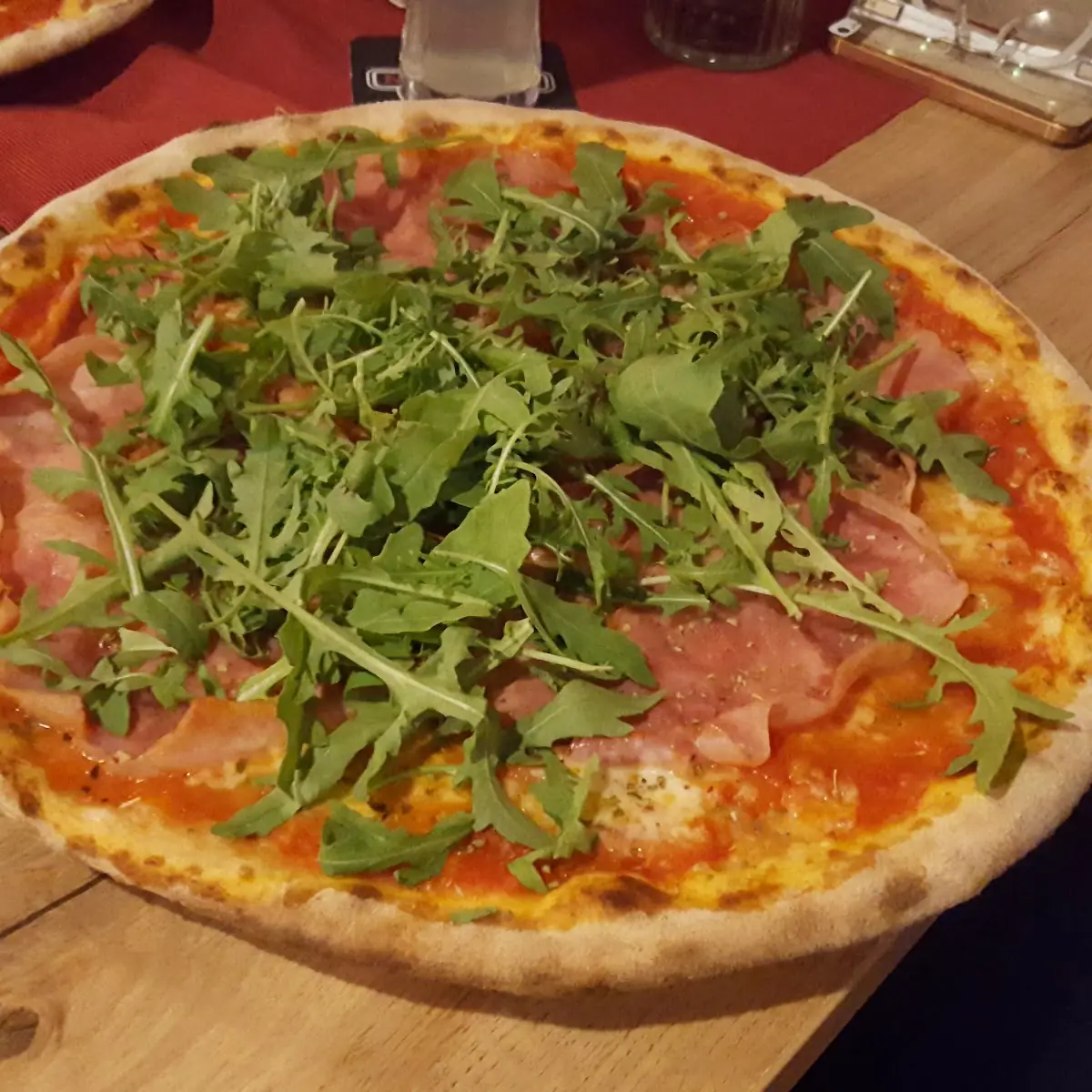 Prosciutto E Rucola