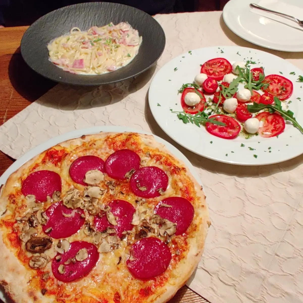 Pizza Mushroom Pasta Carbonara & Mozre