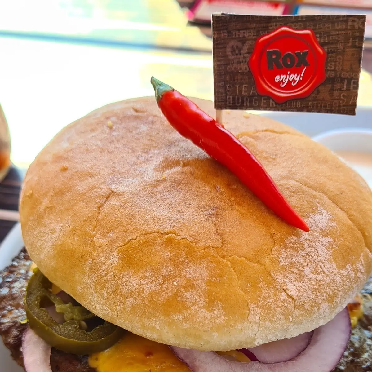 Chili Burger Mit Süßkartoffel-pommes