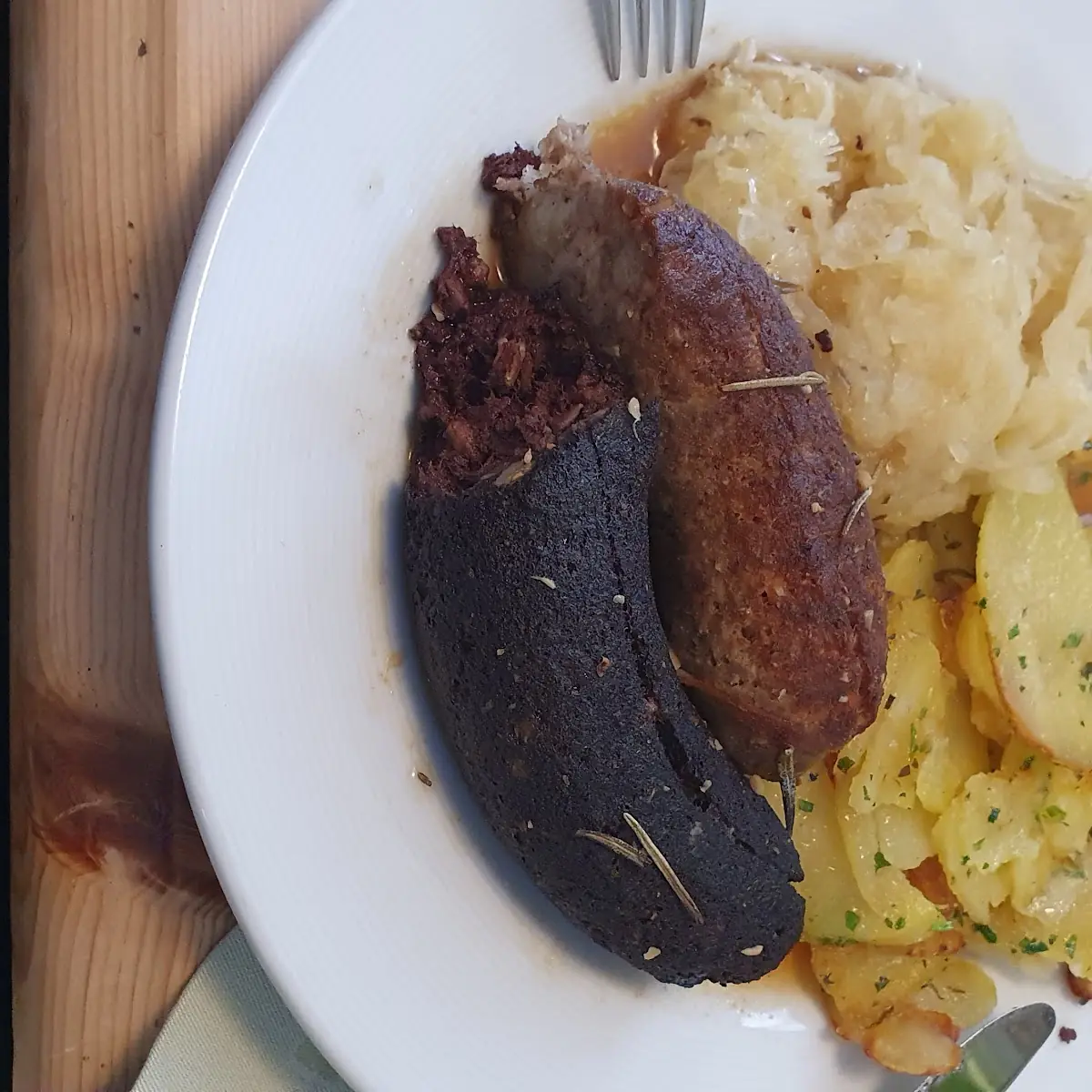 Blutwurst Breimwurst Mit Sauerkraut