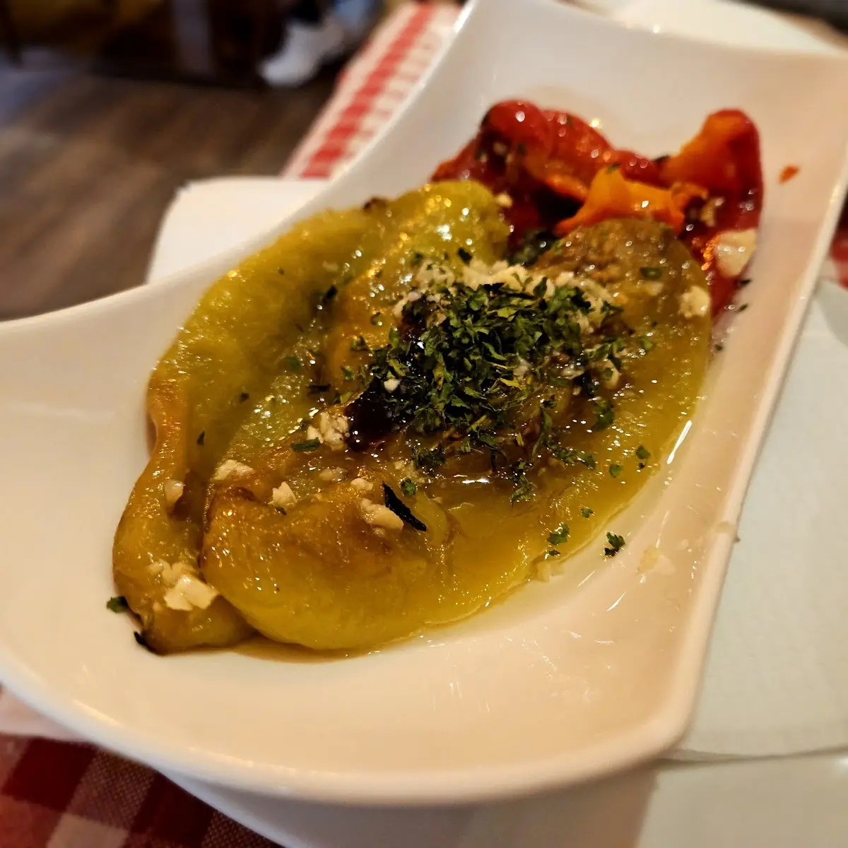 Gebratene Paprika Mit Knoblauchsauce