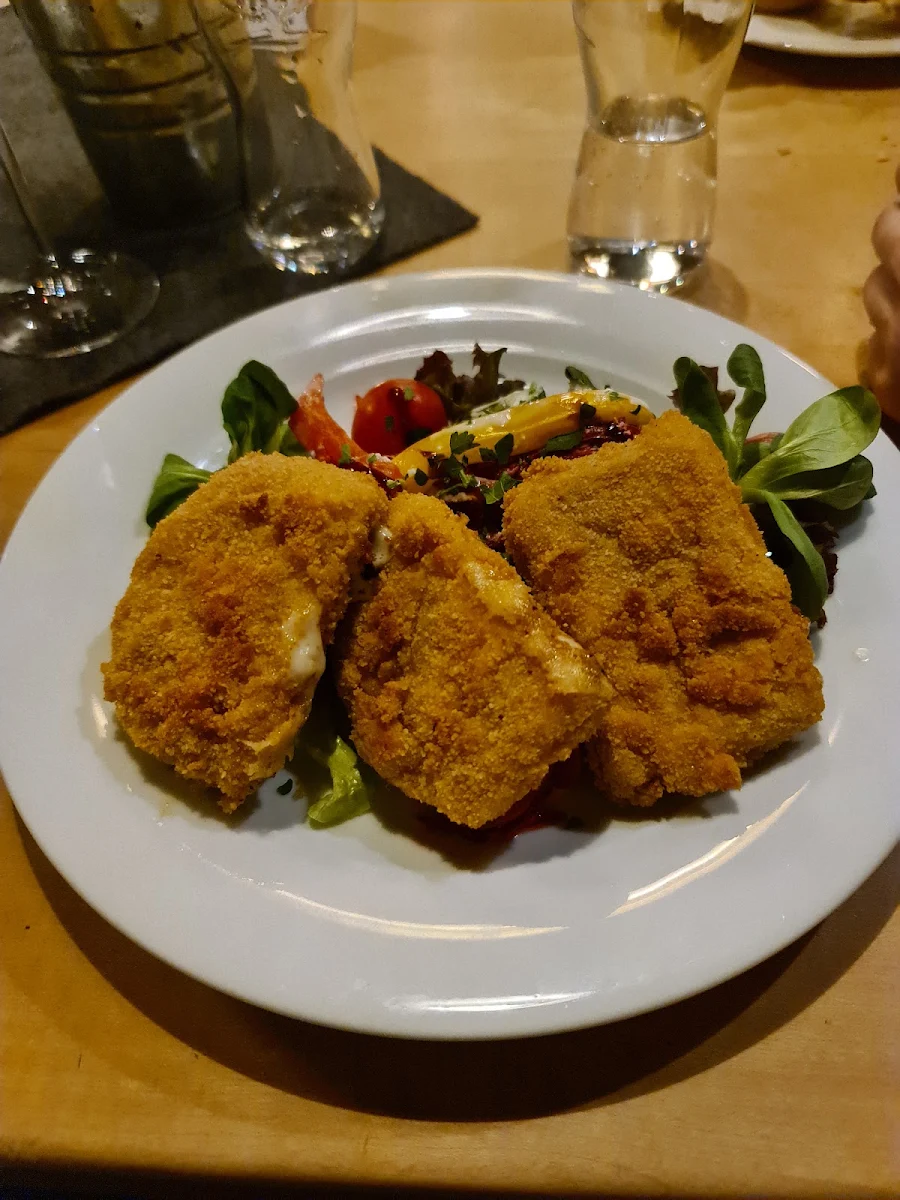 Paniermehl Bergkäse Als Vorspeisenportion