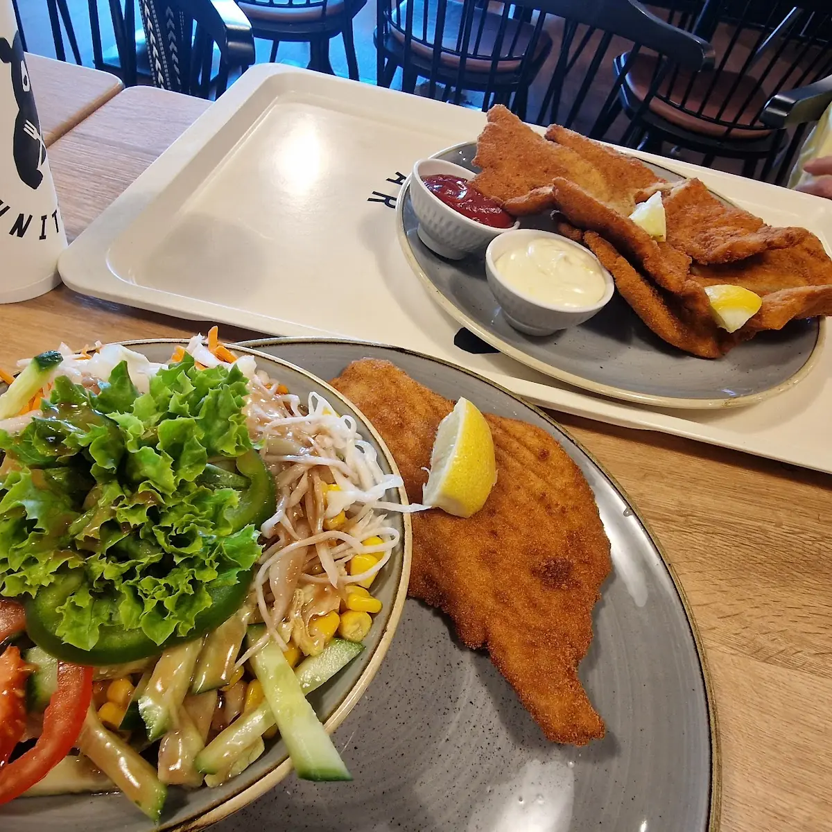 Kinder Menu