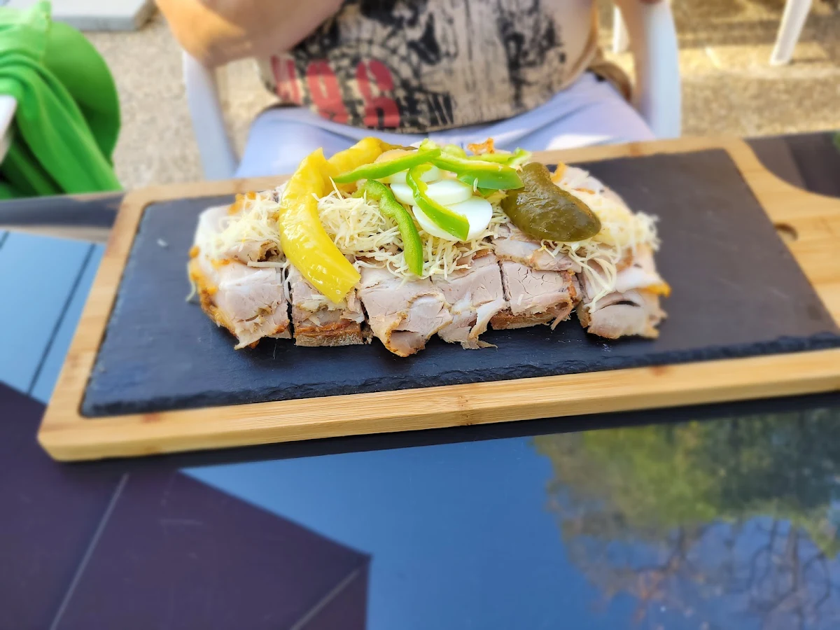 Schweinsbratenbrot