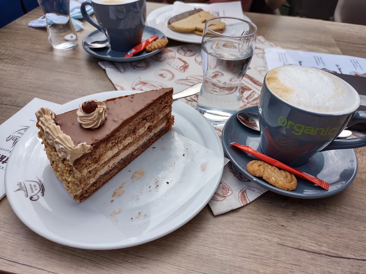 Käsesahne Und Punschtorte