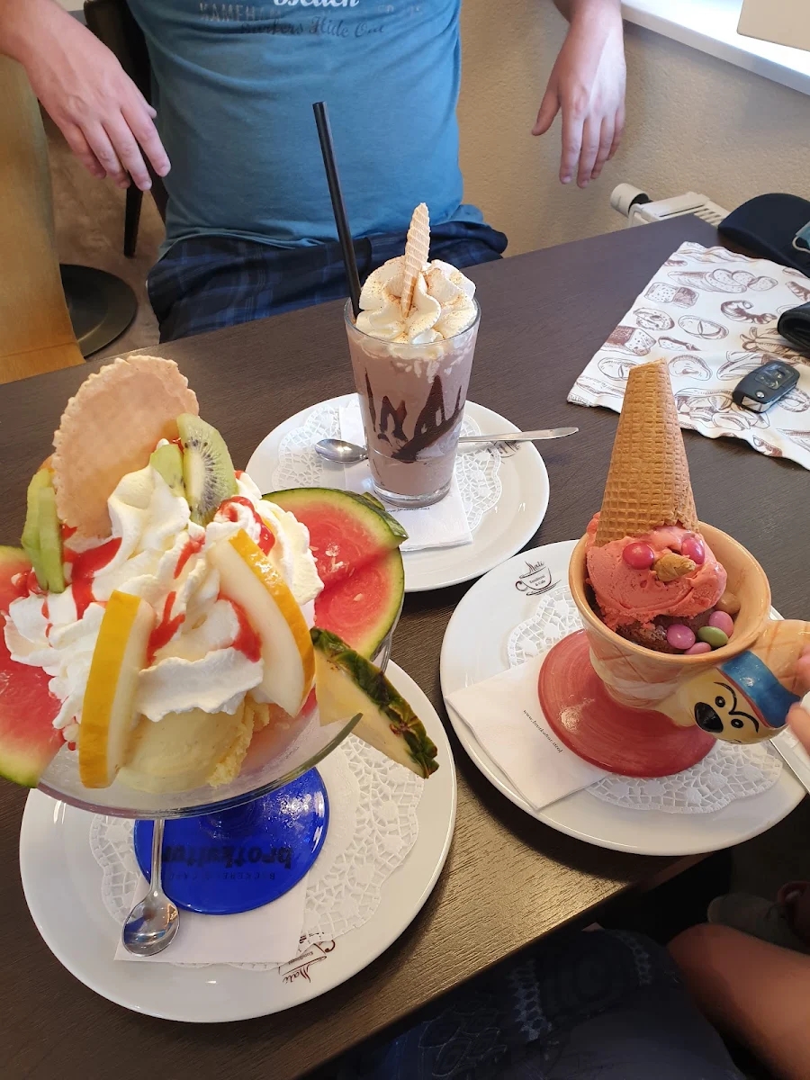 Mali Becher Eisschokolade Und Kindereisbecher