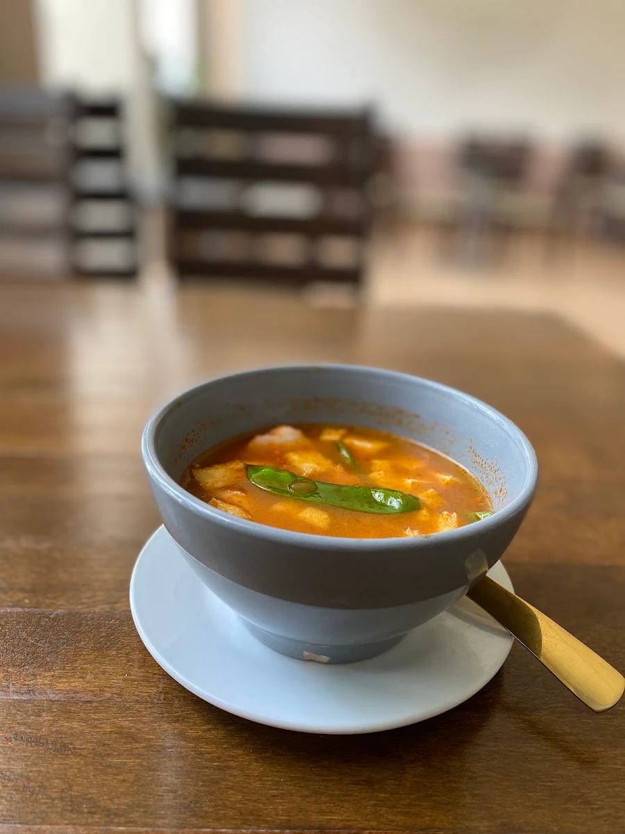 Tom Yam Suppe Scharf Vegan
