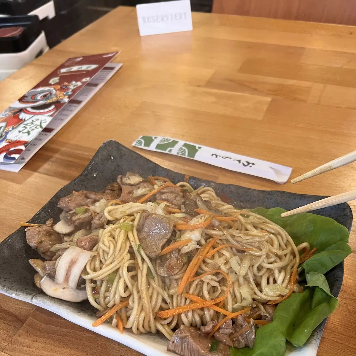 Gebratene Nudeln Mit Rindfleisch