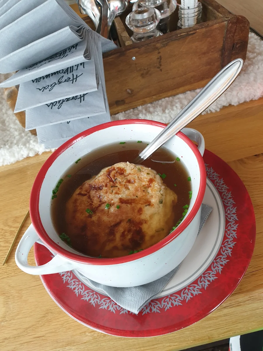 Kaspressknödelsuppe