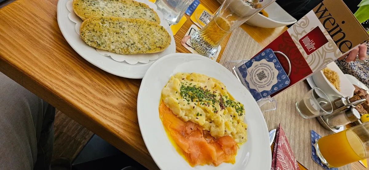 Mit Lachs
