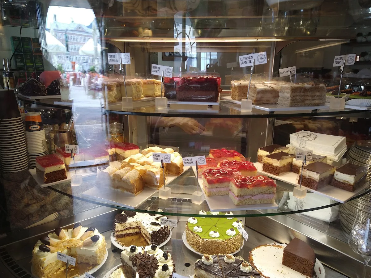 Kuchenbüfett