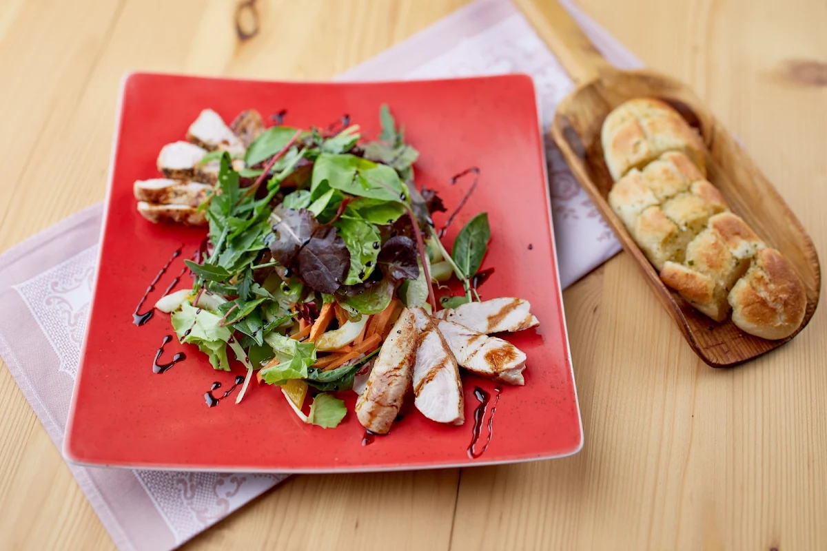 Al Prosciutto Speziale Tomaten Käse Spinat Schafskäse Prosciutto Ruccola Parmesan Oregano