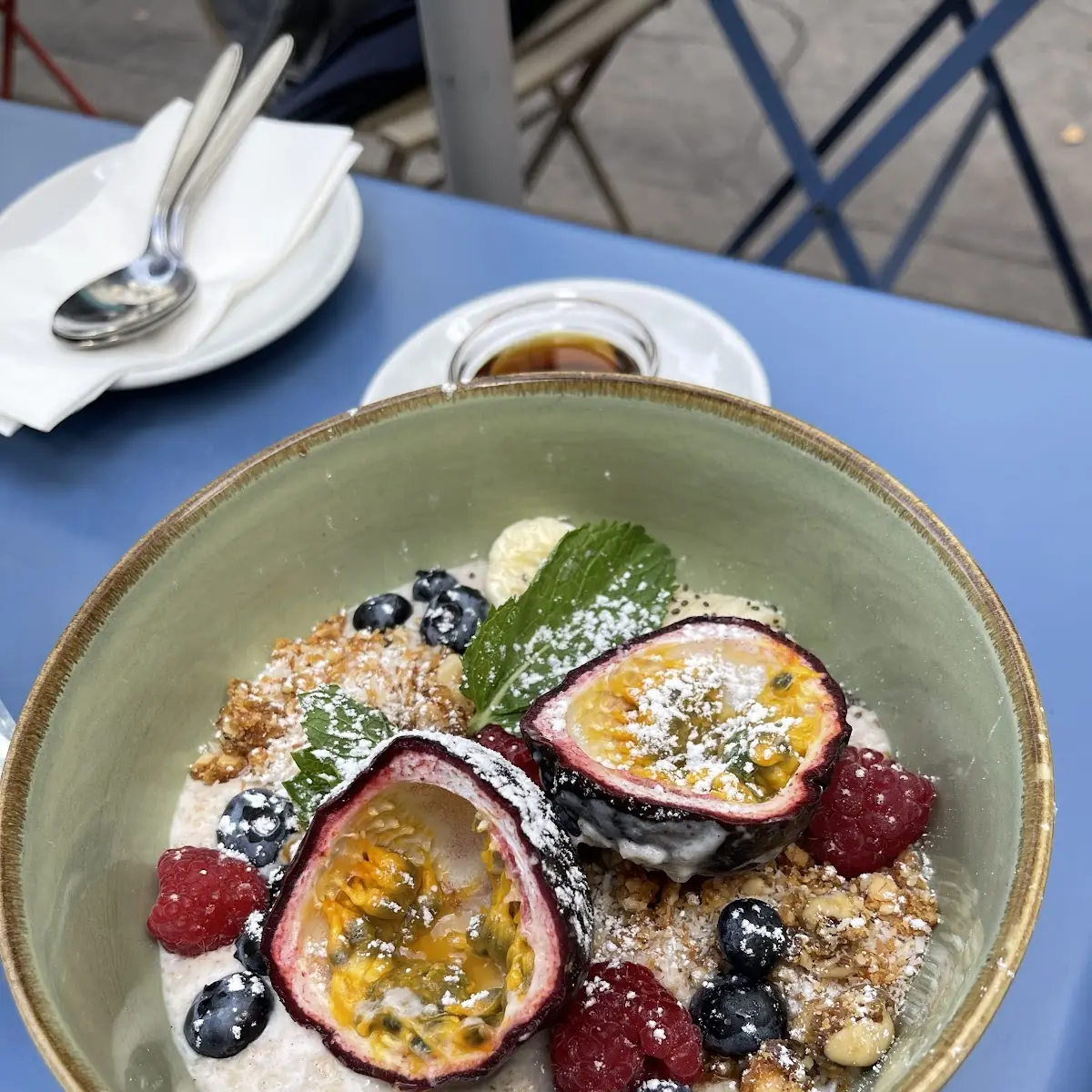 Kokos Passionfruit Porridge