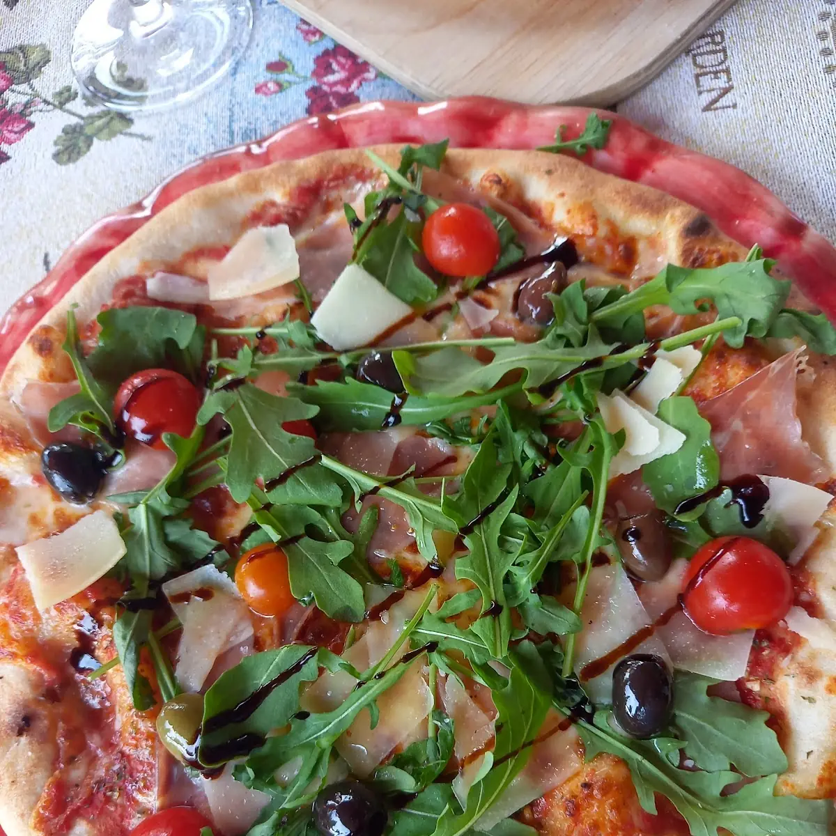 Hauspizza