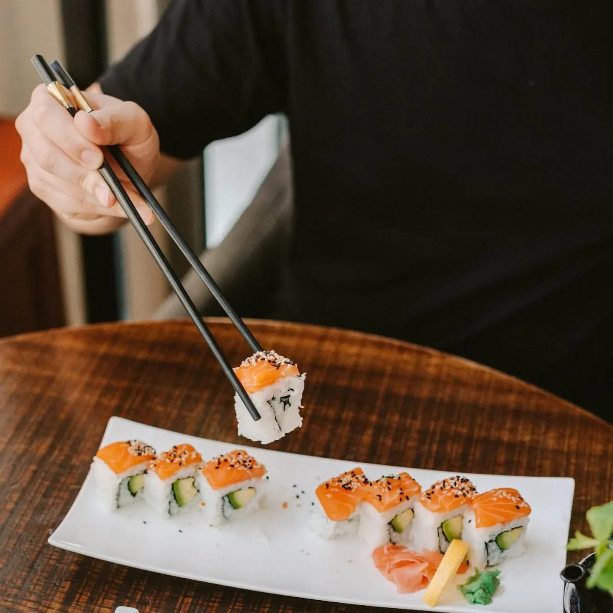 Dancing Salmon Roll