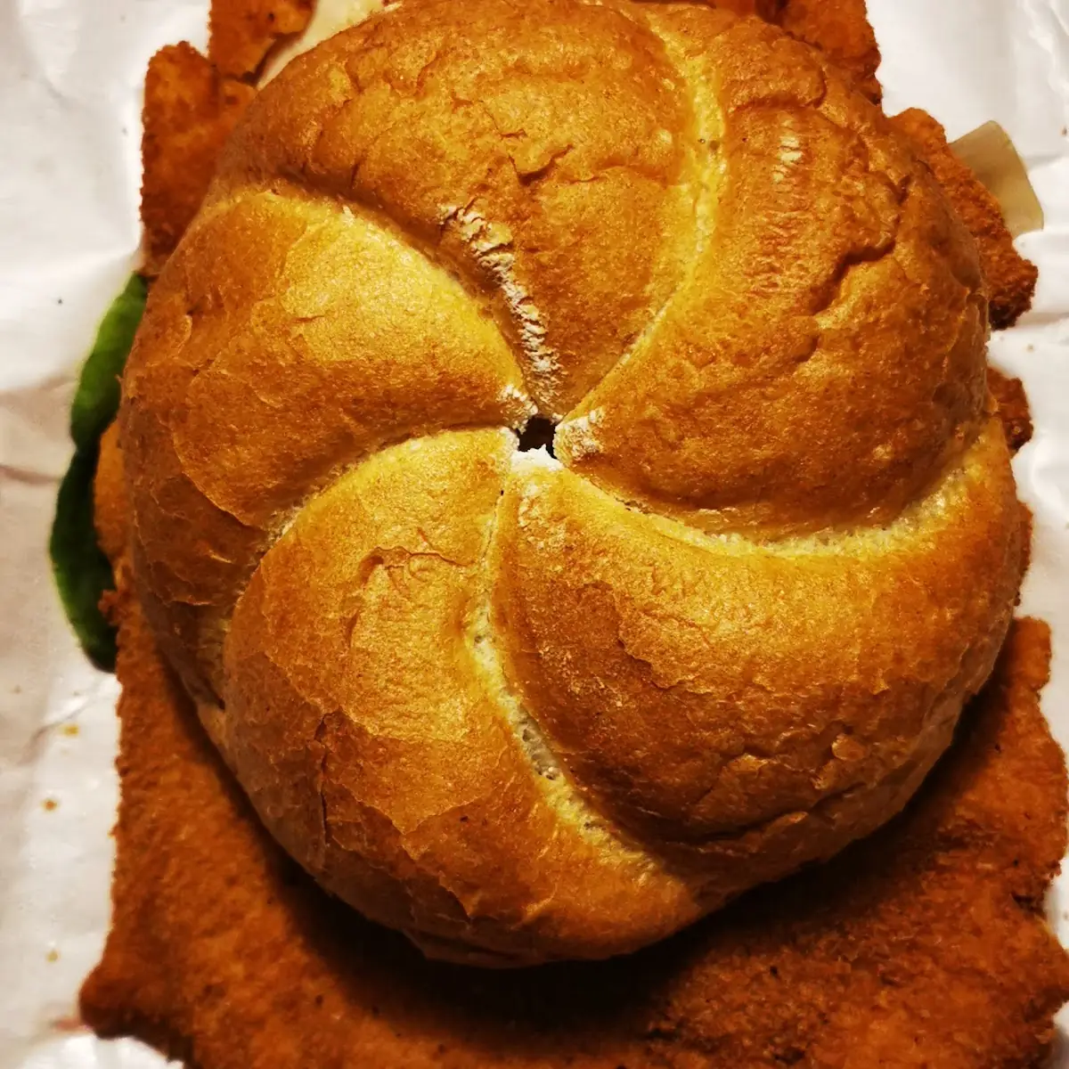 Hühner Cordon Bleu Semmel