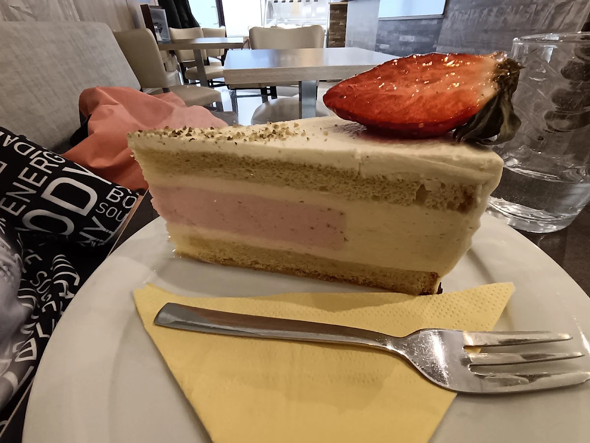 Epres Joghurtos Torta