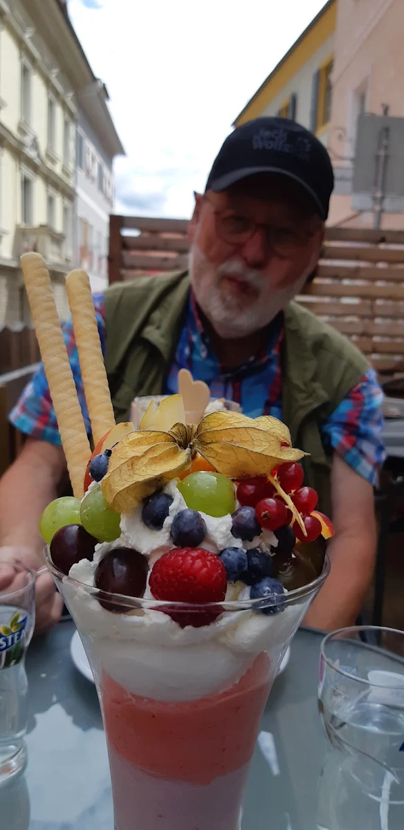 Fruchtbecher