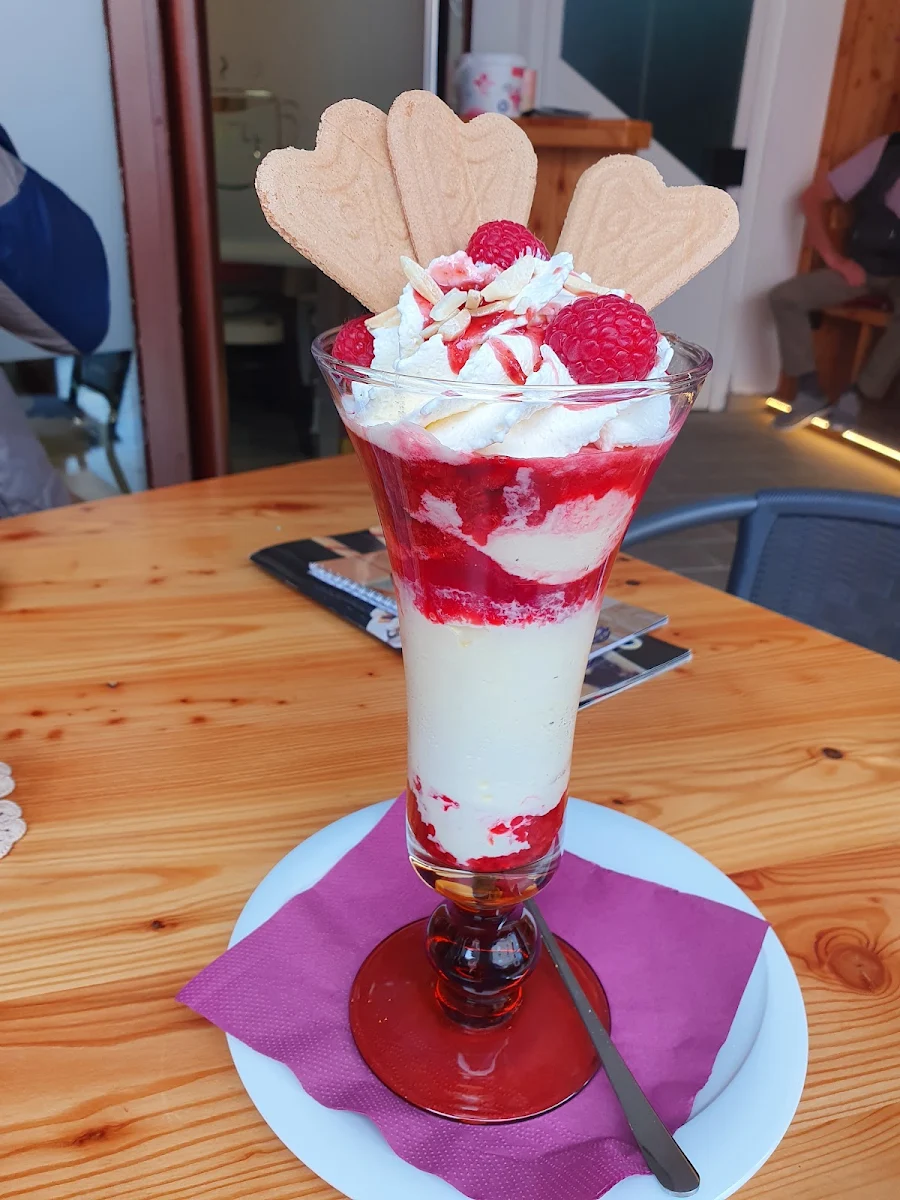 Himbeer Becher