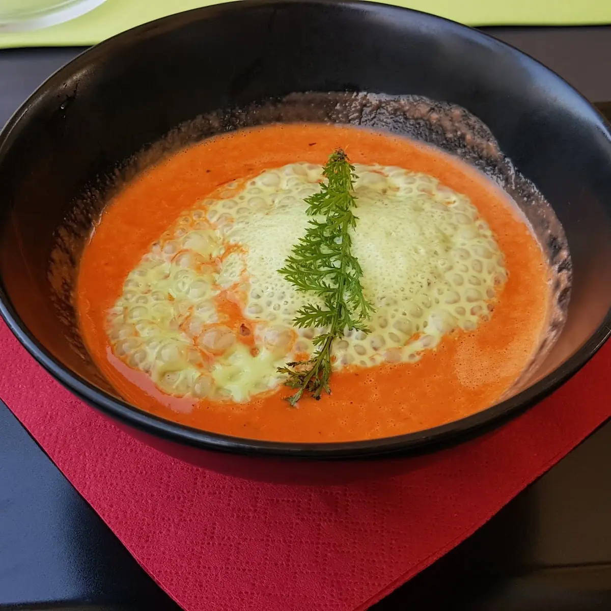 Exotische Tomatensuppe