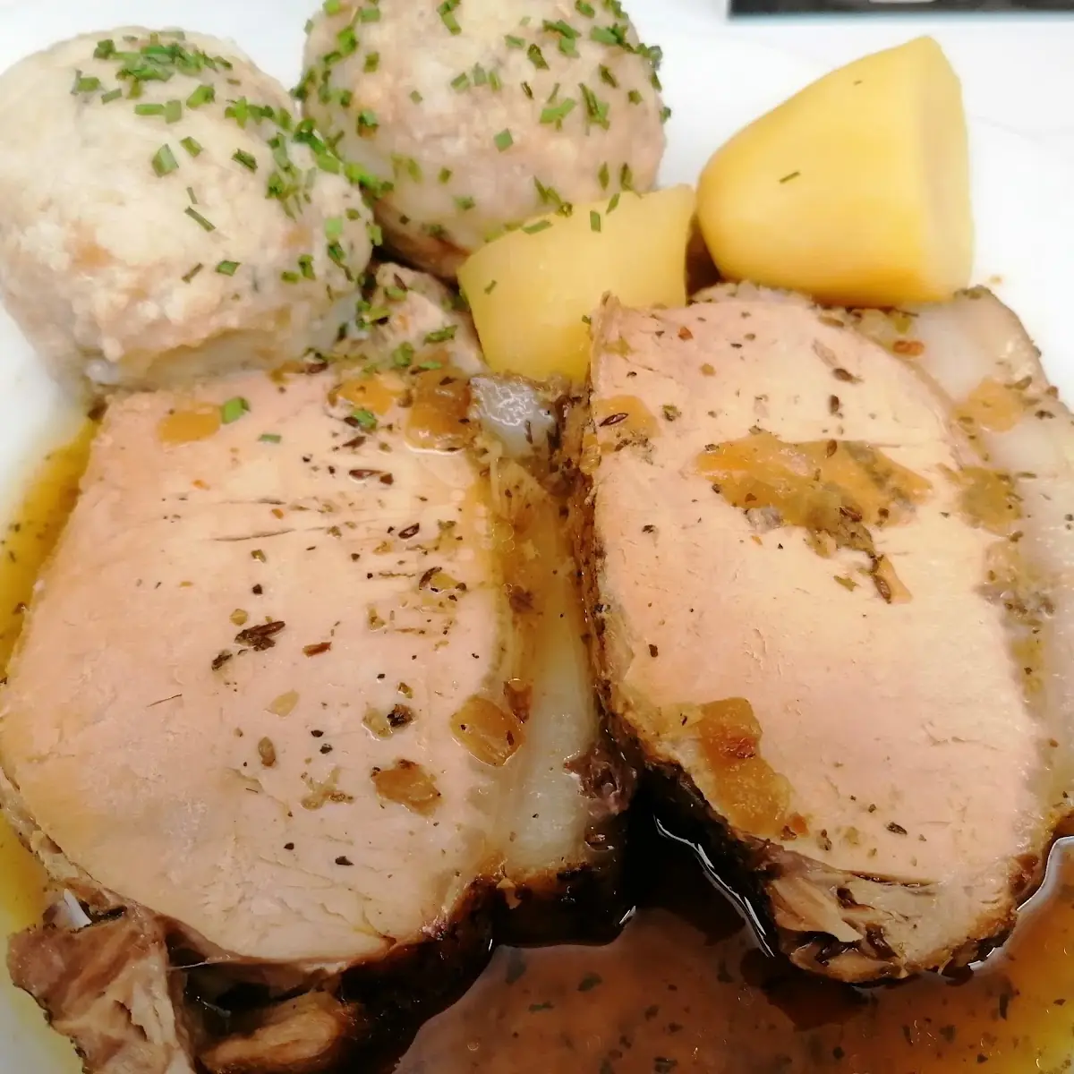 Semmelknödel Und Kartoffeln